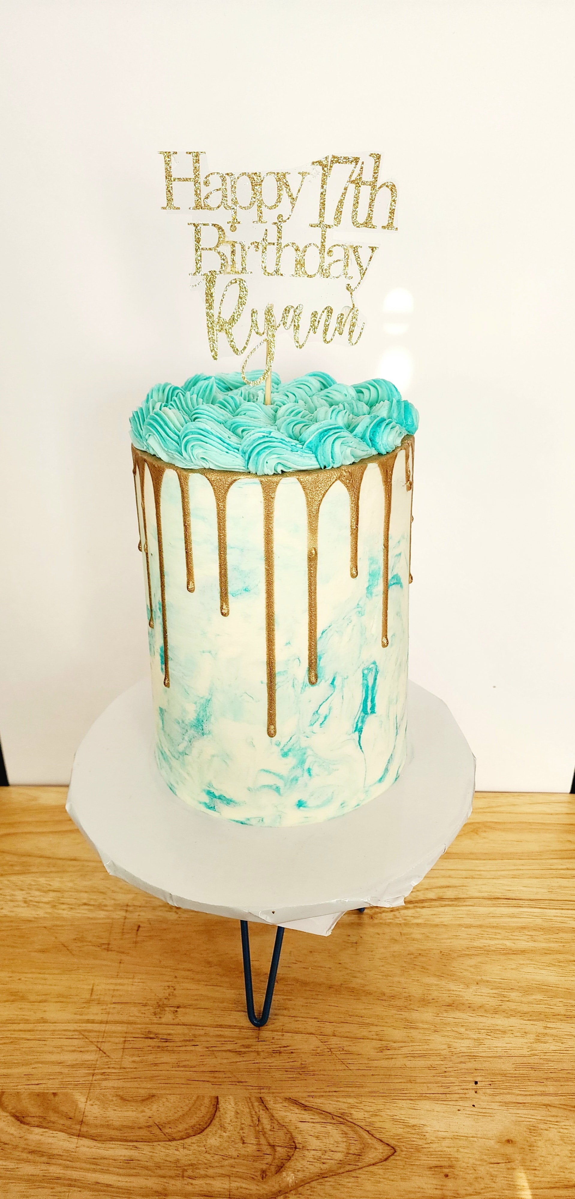 Scrumptious Birthday Cakes-Customized Designs Simply Sweet